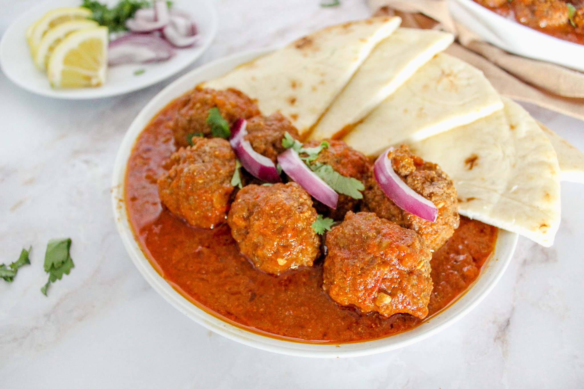 Kofta Curry: Pakistani Beef Meatball Curry