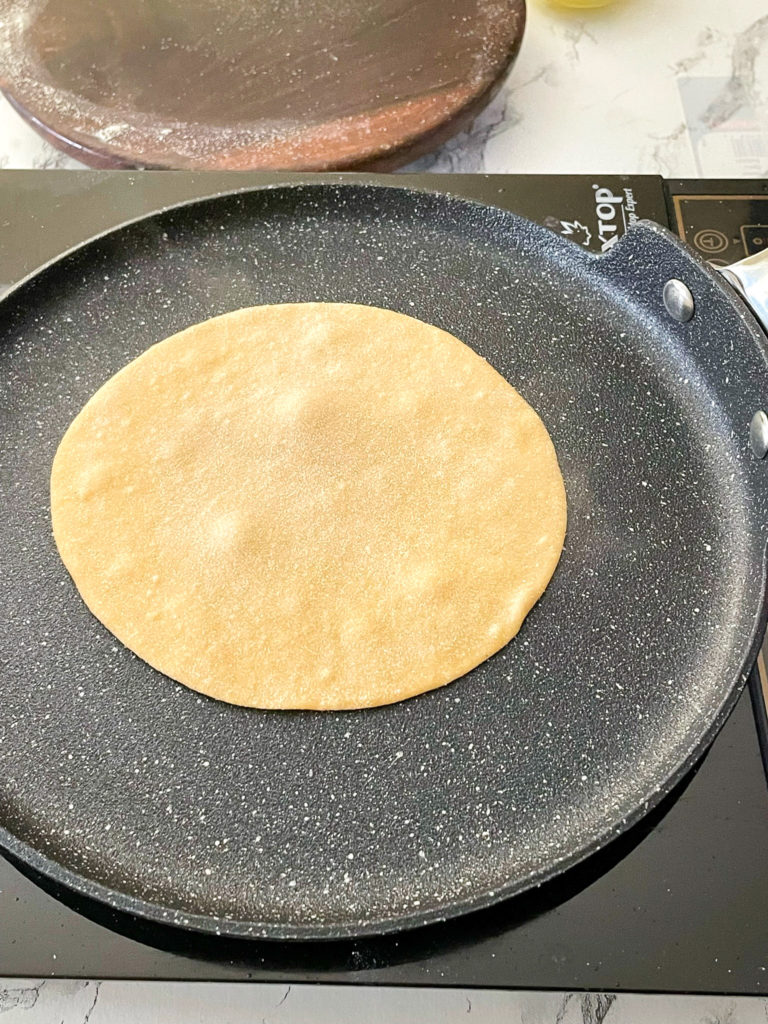 Easy Roti Recipe: How to make soft chapati?