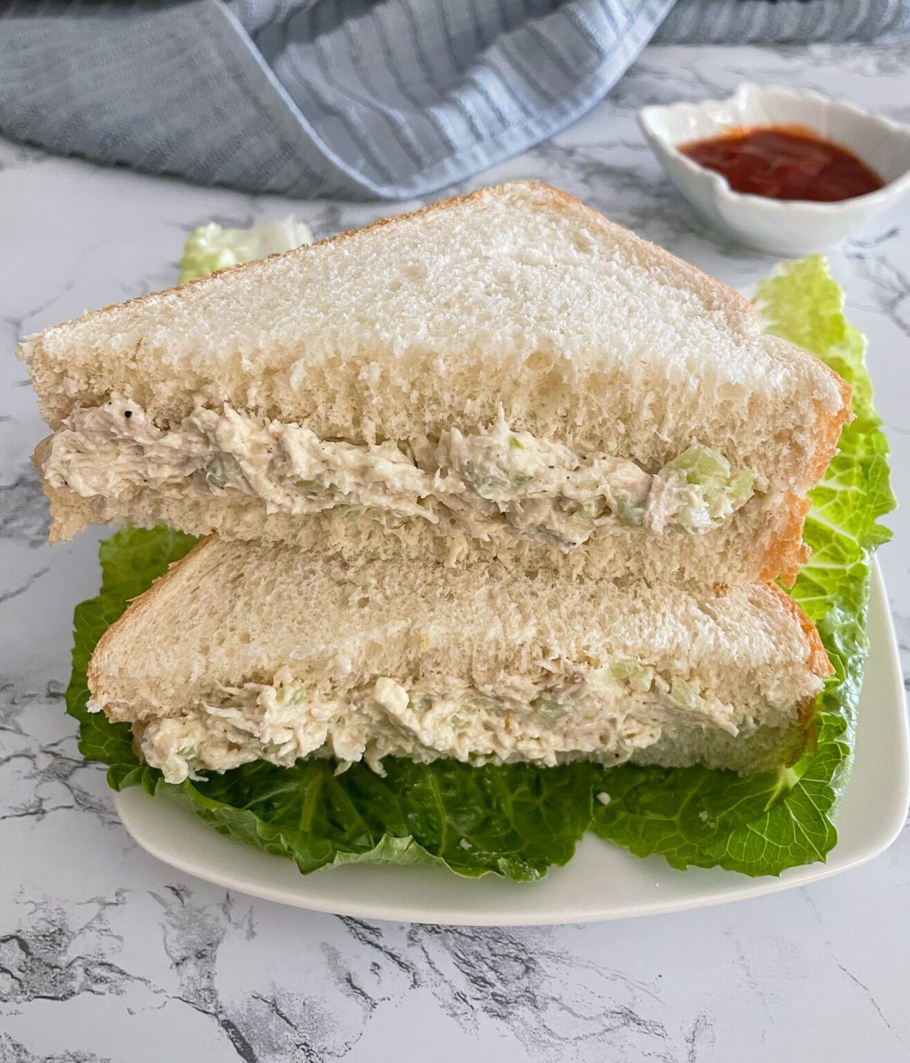 Chicken spread sandwich